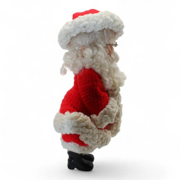 Vintage Handcrafted Santa Claus Figurine With Crocheted Red & White Outfit - Picture 5 of 5